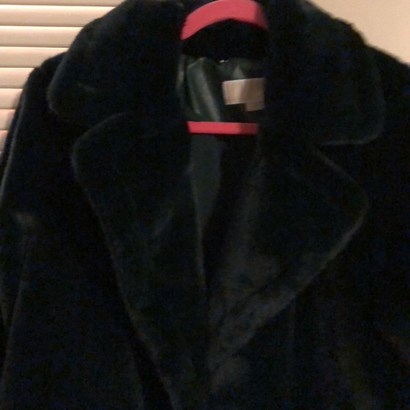 Michael Kors faux fur 3/4 length winter jacket - Picture 2 of 4